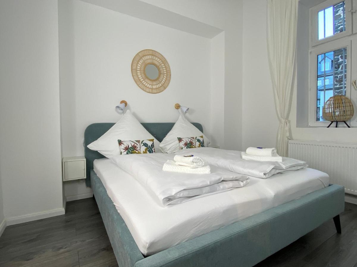 Apartamento Direct Moselle View 200M² 4 Sz 10Pers Terrace Sankt Aldegund Exterior foto