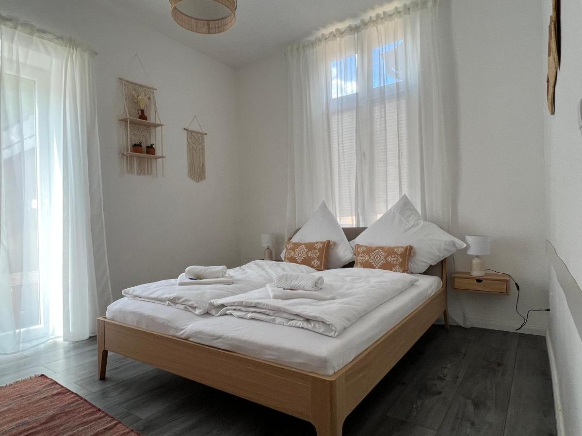Apartamento Direct Moselle View 200M² 4 Sz 10Pers Terrace Sankt Aldegund Exterior foto